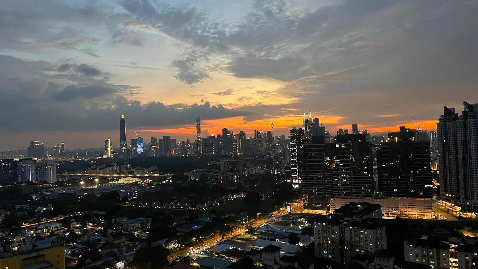 Mcity Deluxe Duplex At Jalan Ampang Kuala Lumpur Malaysia