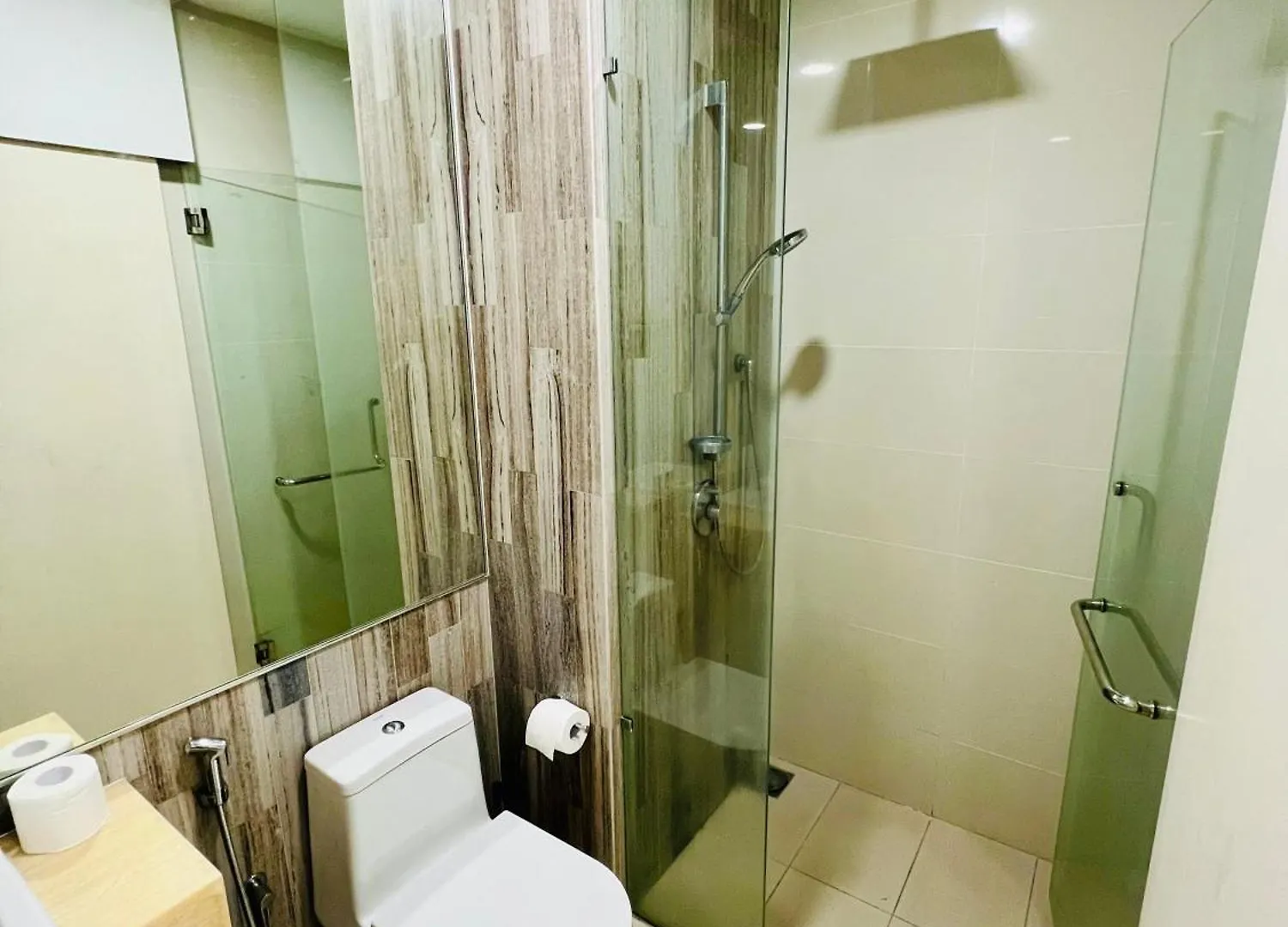 Mcity Deluxe Duplex At Jalan Ampang Kuala Lumpur 0*,  Malaysia
